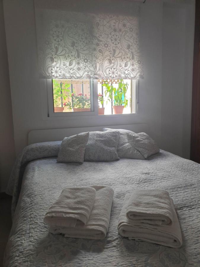 Apto. Planta Baja Y Cochera Barrio San Basilio Córdoba Eksteriør bilde